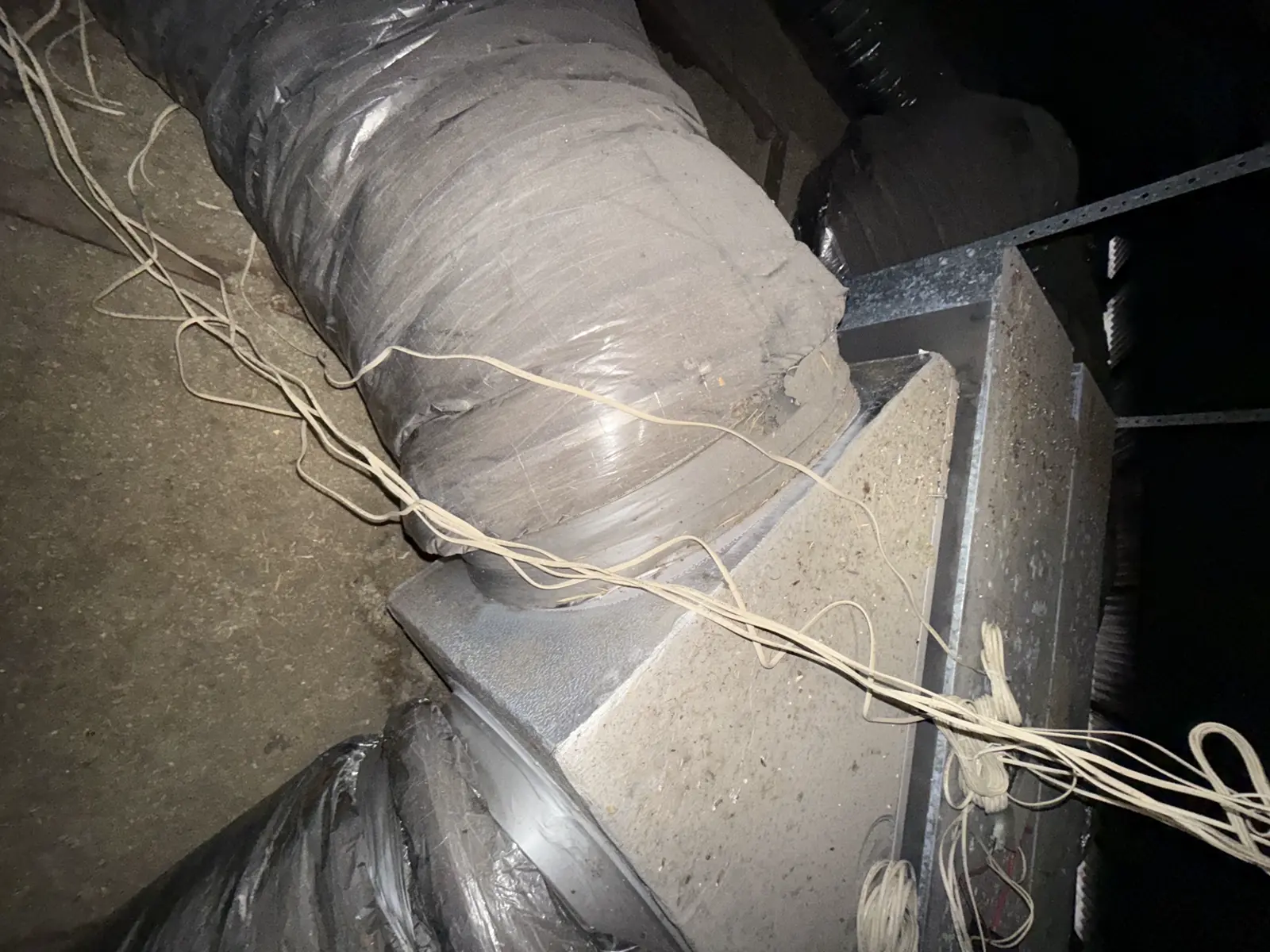 Ducted Air Conditioning Duct Cleaning Brisbane