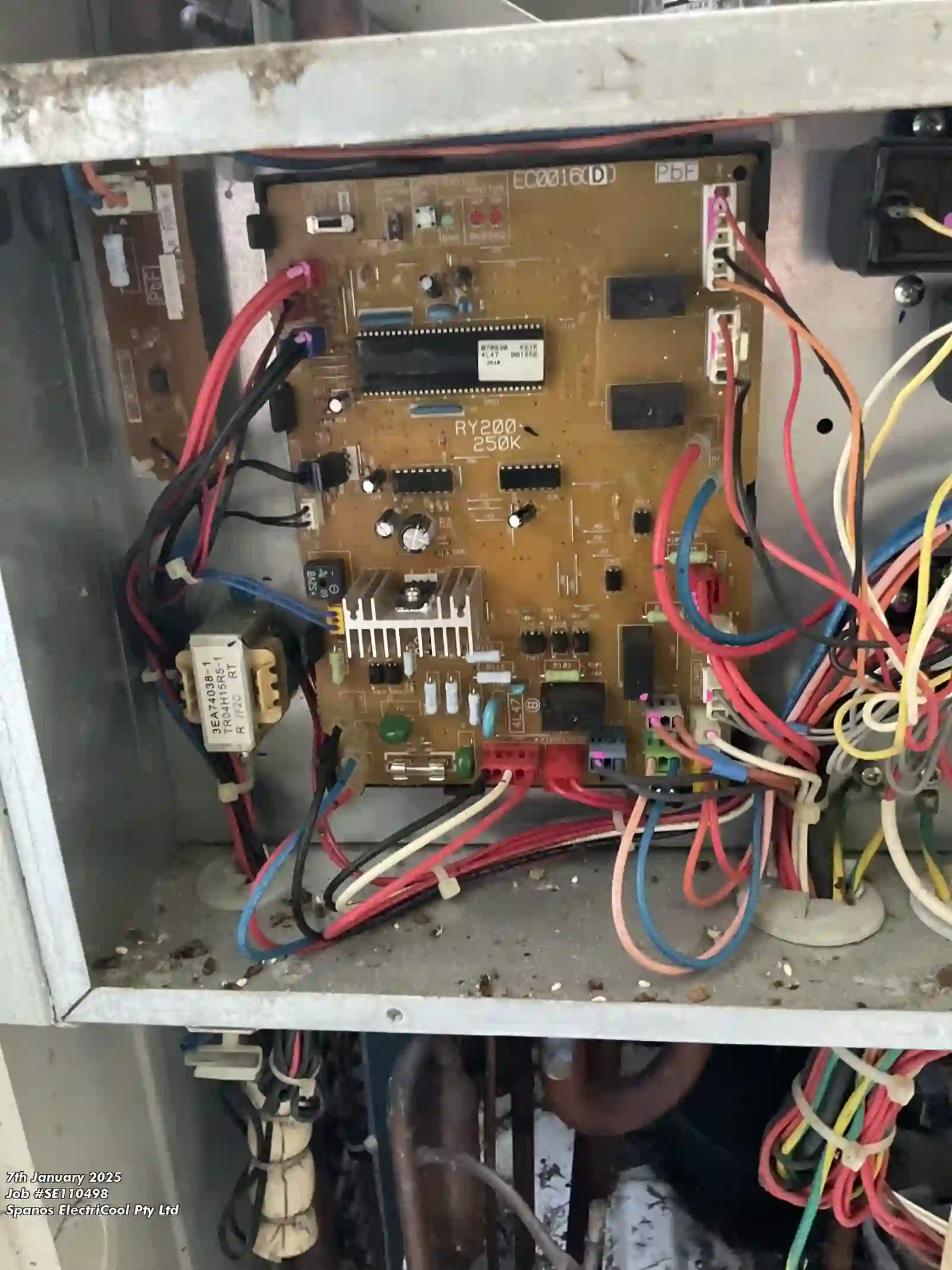 Faulty AC Unit Before Repair